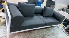 mot-so-cach-khien-chan-ghe-sofa-bot-bap-benh